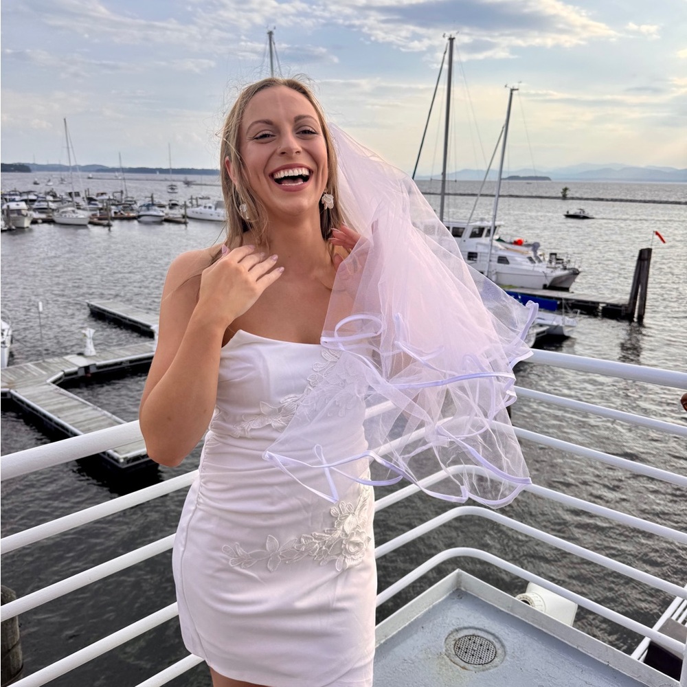 Divine Sensation White 3D Embroidered Strapless Mini Dress